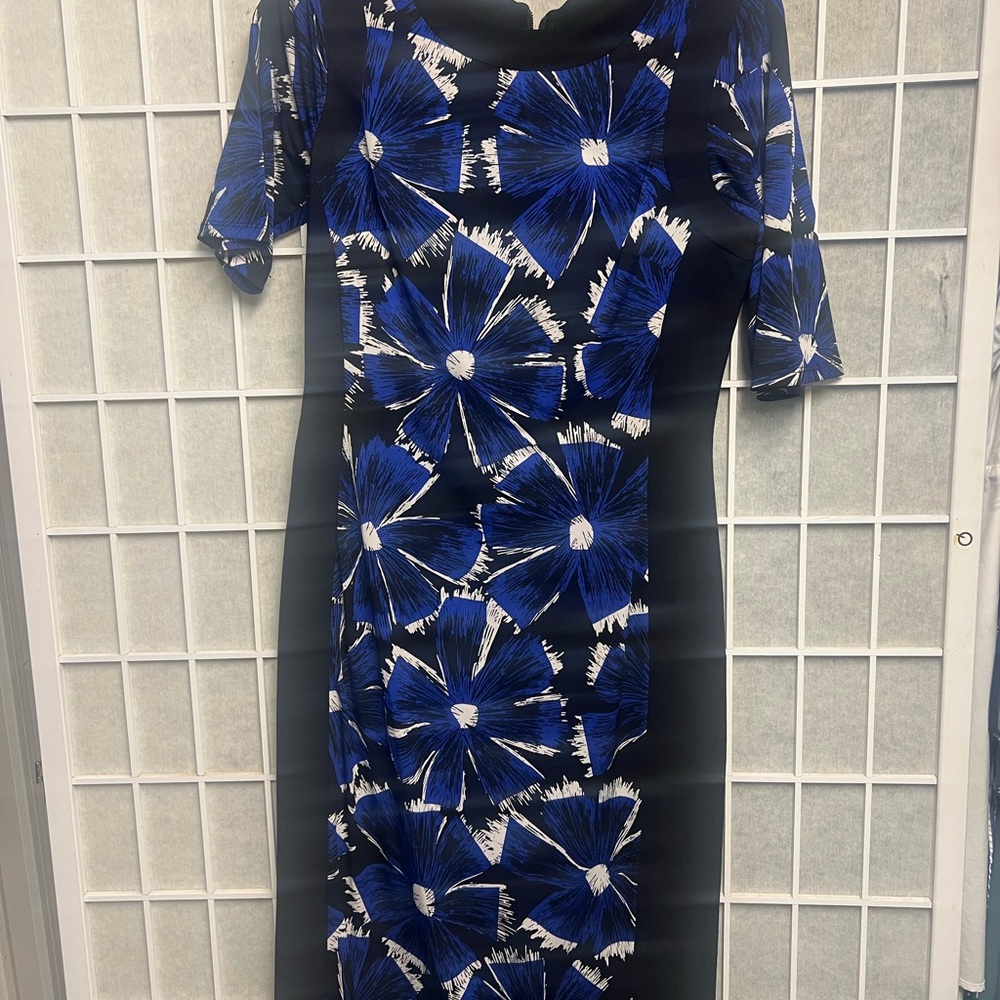 Maggy London Black and Blue Floral Long Sleeve Dress